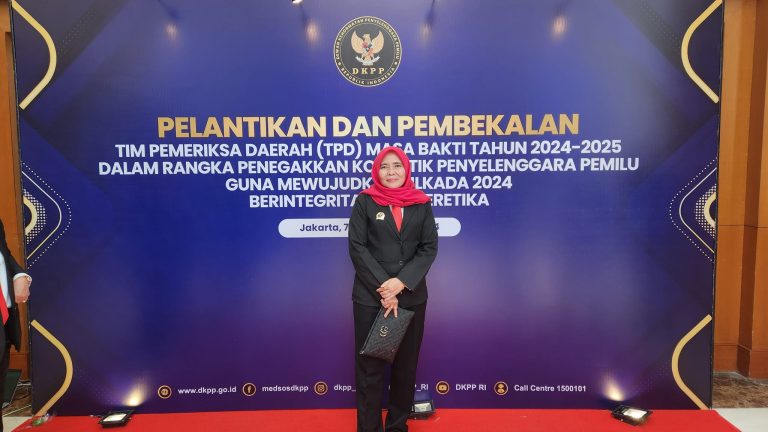 Read more about the article Selamat Atas Pelantikan Dr. Fitri Yanti, MA., sebagai Tim Pemeriksa Daerah DKPP Lampung Unsur Masyaraka